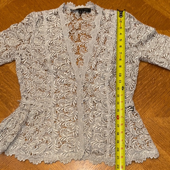 Carmen Marc Valvo Silver Lace Evening Jacket Size 6 - Picture 8 of 8